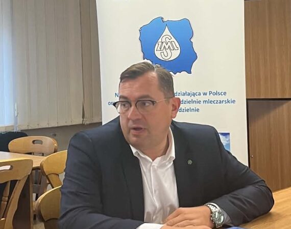 Minister Rolnictwa i Rozwoju Wsi Stefan Krajewski z wizytą w KZSM Zw. Rew.